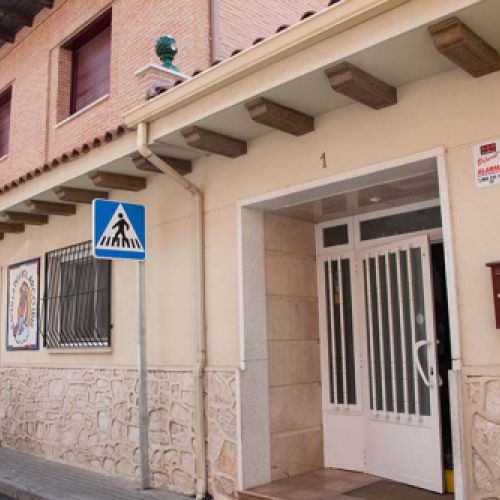 Fachada exterior del CEI Arco Iris Ciempozuelos